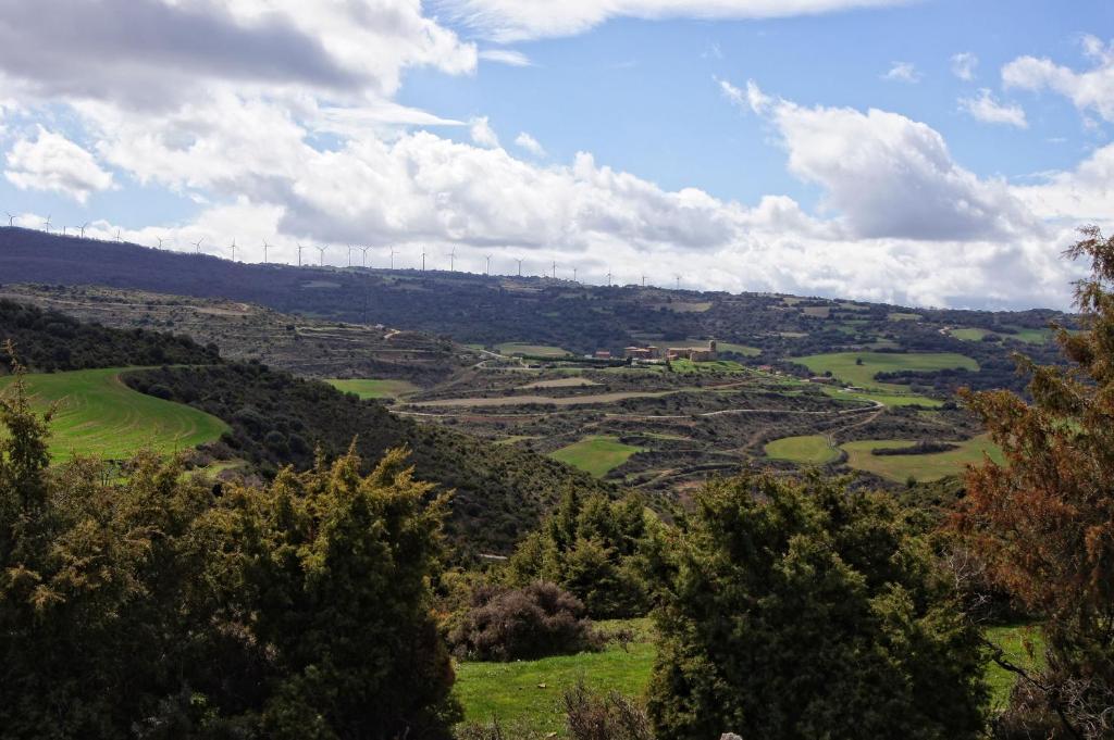 Hotel Rural Valdorba Sansoain Bagian luar foto